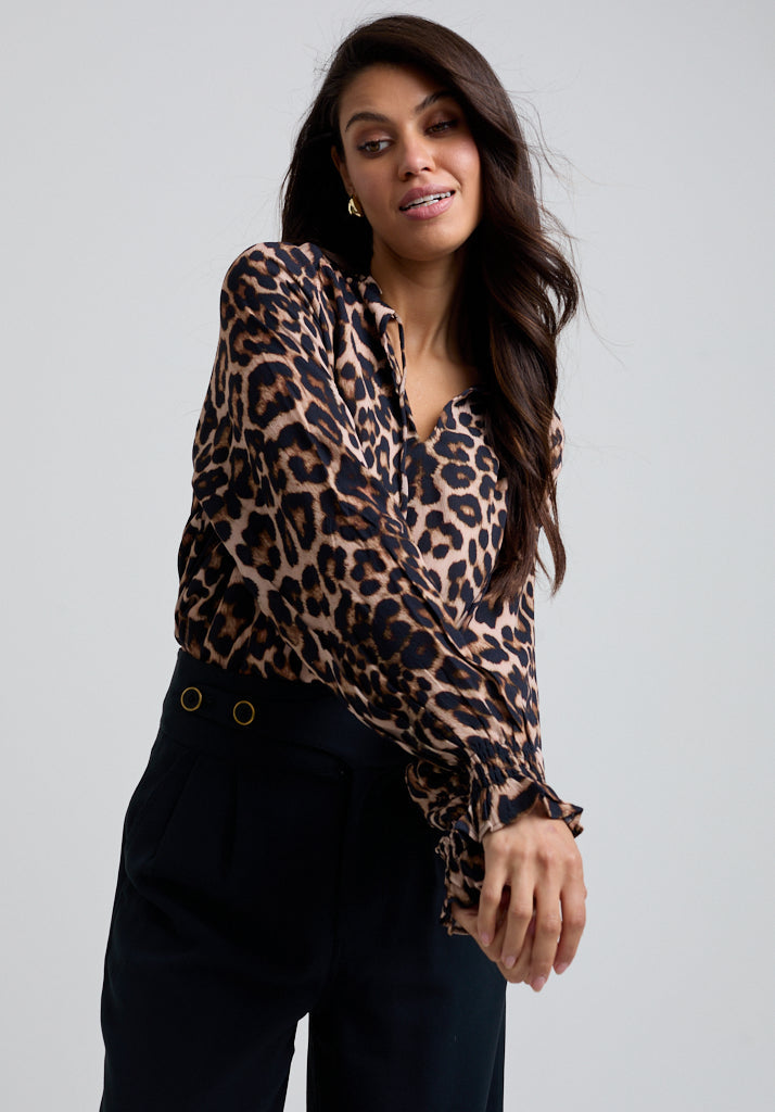 Florence Big Cat Blouse in Brown