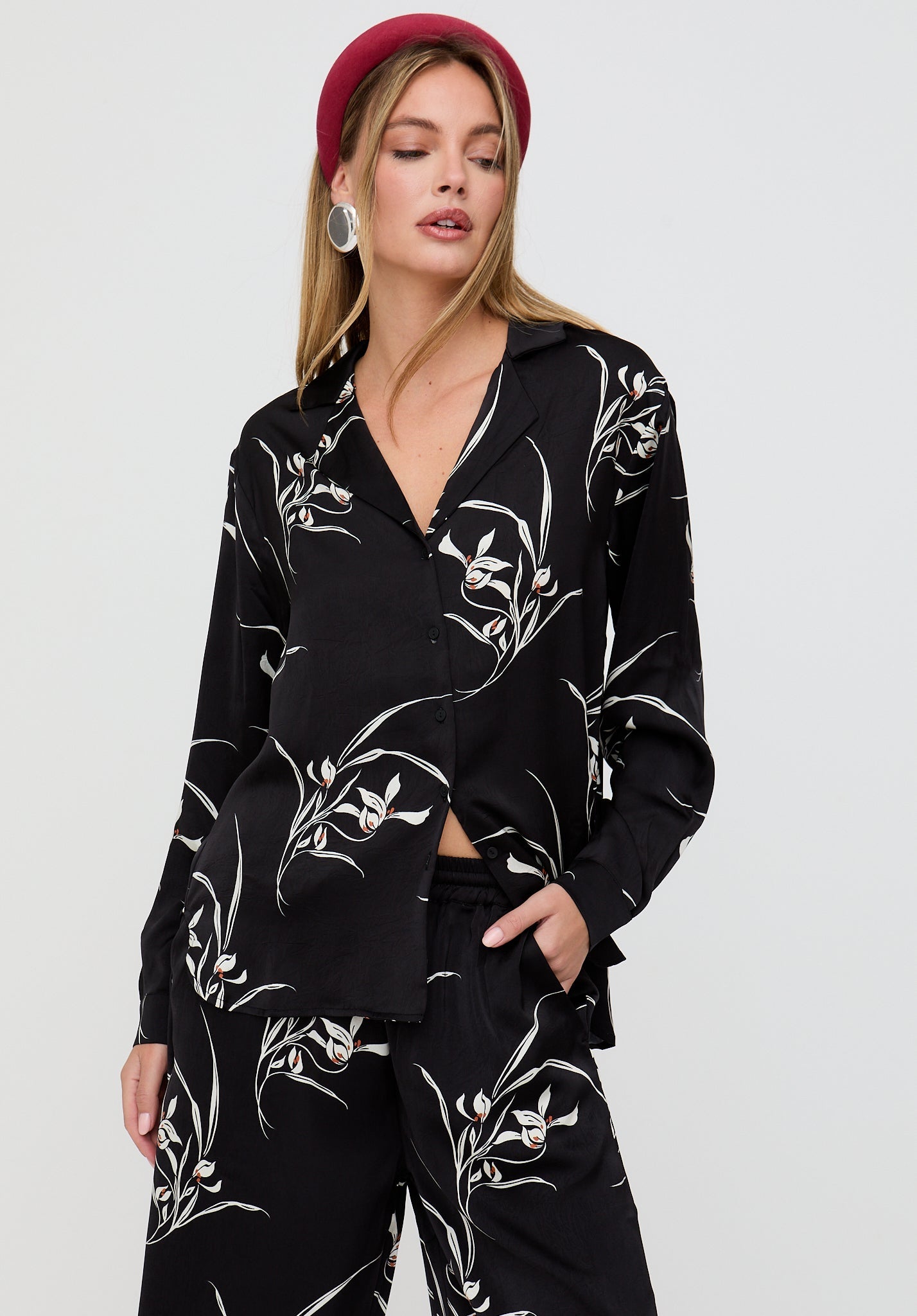 Lillibet Large Floral Print Shirt In Black