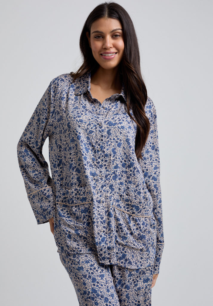 Evie Aster Pyjama Set in Blue