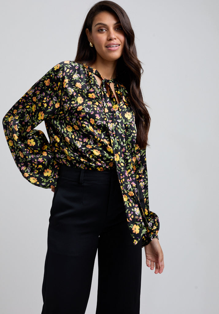 Floral Printed Blouse with Long sleeve and neck tie detail 