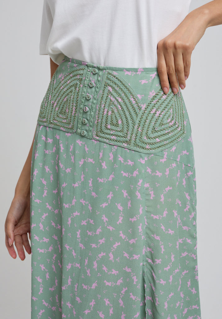 Light green Printed midi skirt with button waist and knee length split