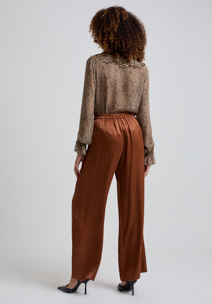 Leon Trouser in Brown