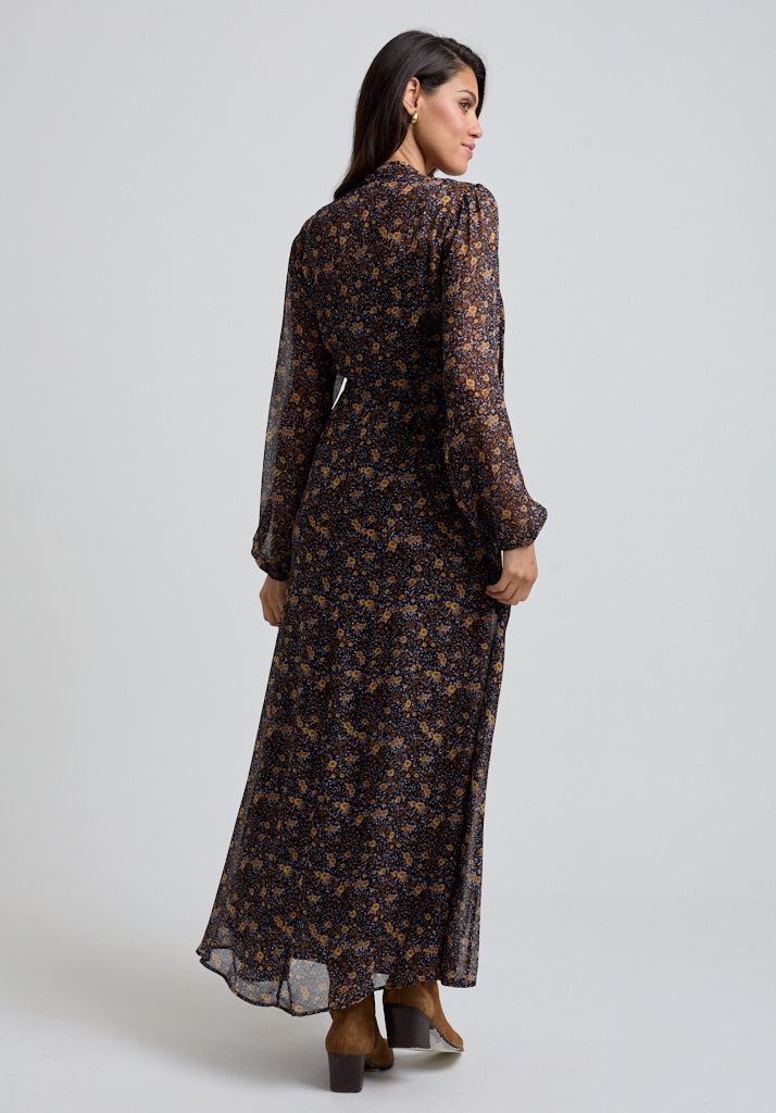 Margot Aster Maxi Dress in Black