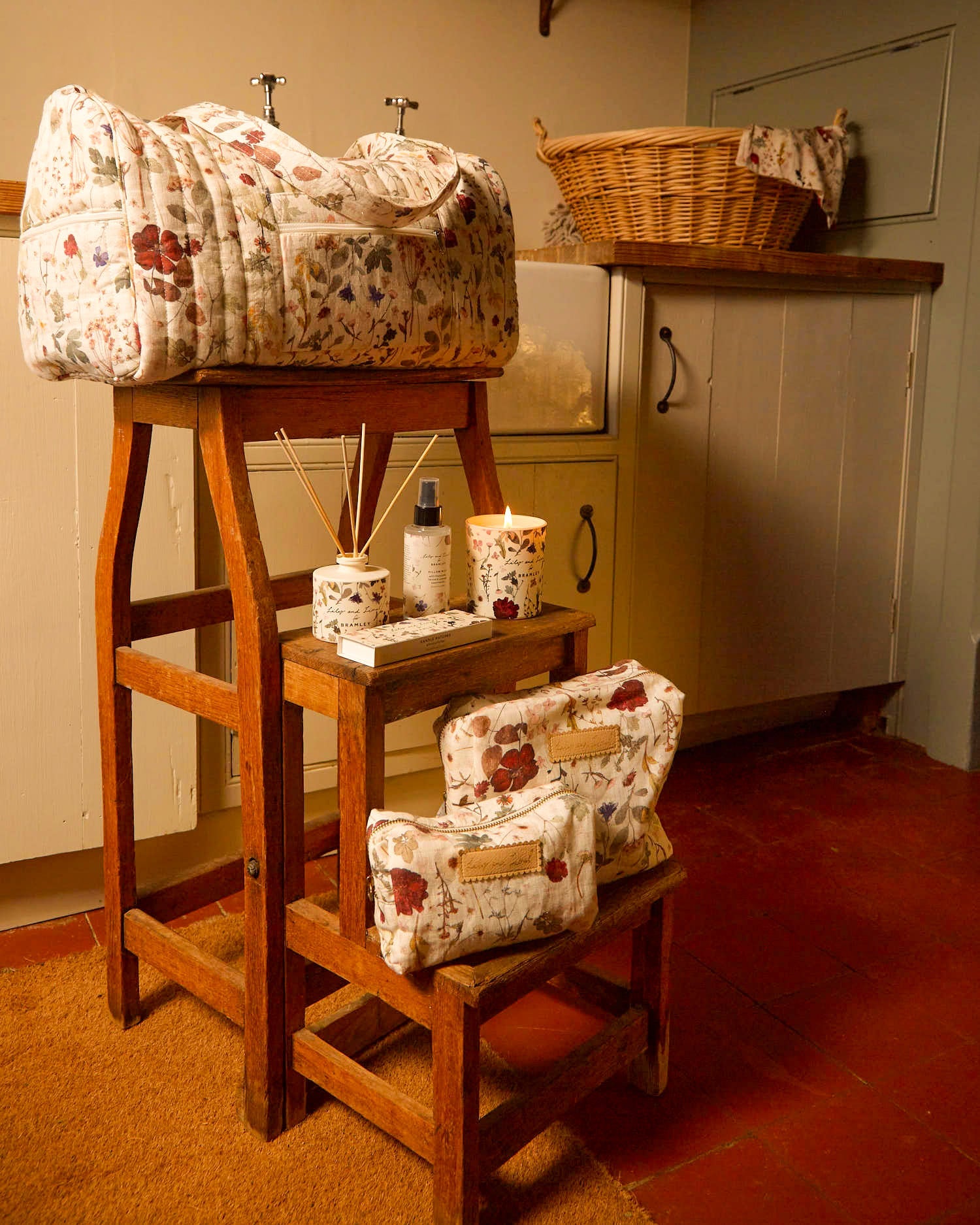 Sia Pressed Floral Print Overnight linen Bag In Cream - image 2