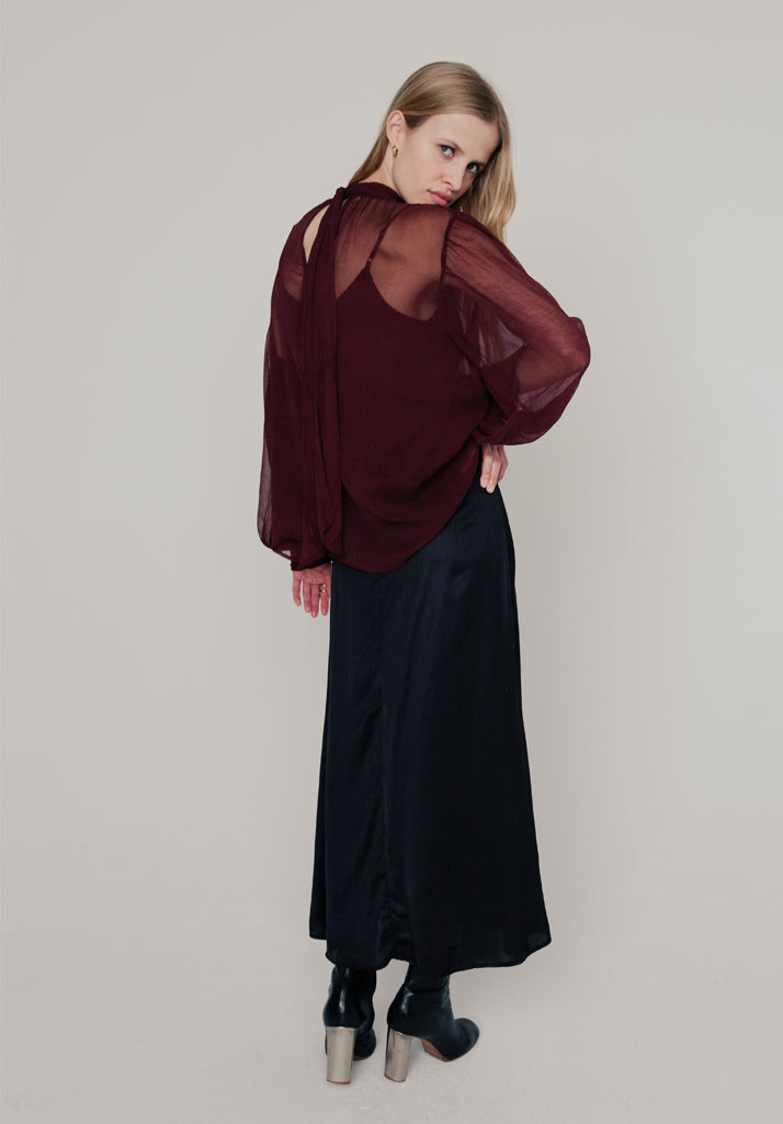 Molly Blouse in Burgundy